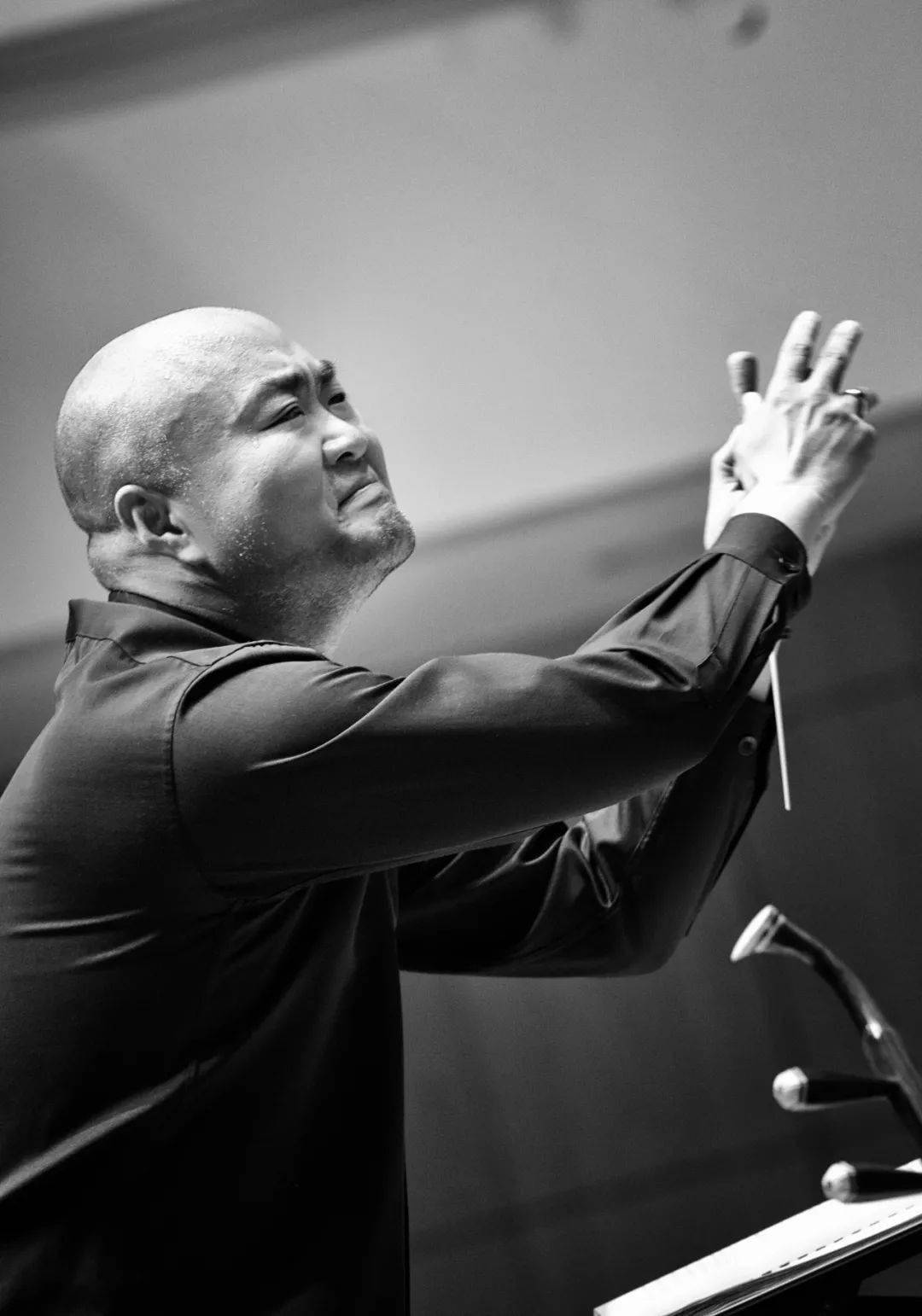 资讯指挥家刘沙荣任中央民族乐团首席指挥