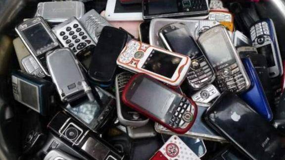 旧手机换不锈钢脸盆很多人都上当了背后暗藏玄机