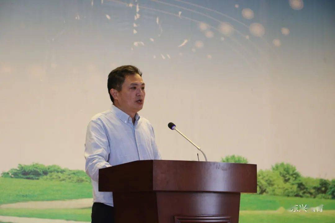 文明相伴智慧同行东兴镇小学教育集团举行新生入学礼