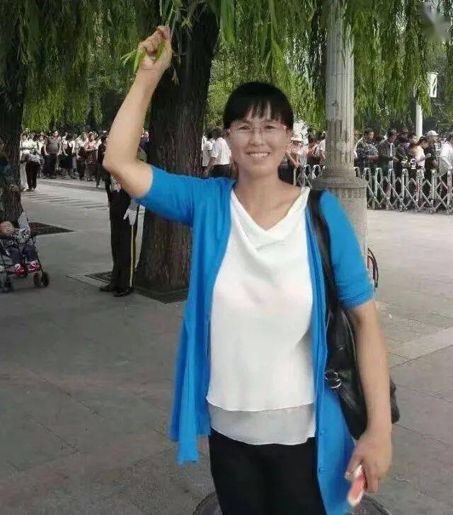 西吉农民作家单小花撰文思念父母