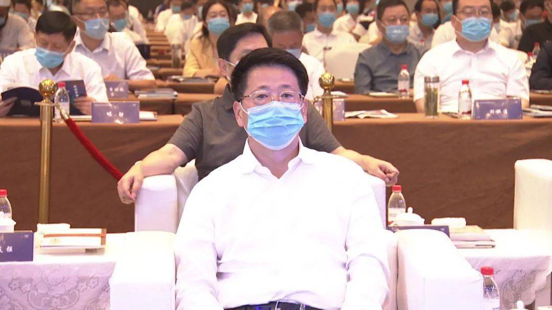 一核两翼多极全国知名旅游目的地城市我们来了