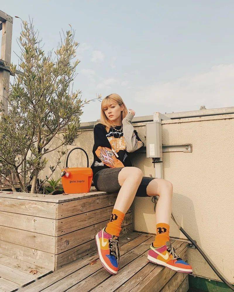 这位球鞋女神上脚的重磅dunk周杰伦都不一定有