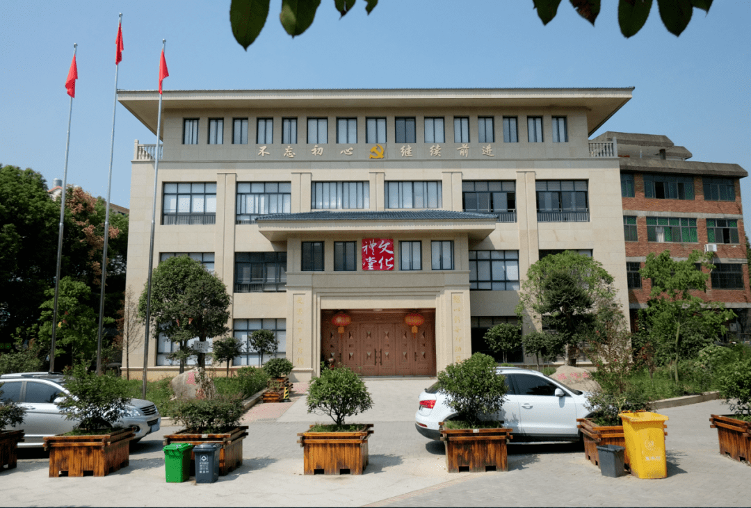 20 11:30 订阅 点击查看更多订阅内容> 夏溪村夜景 9