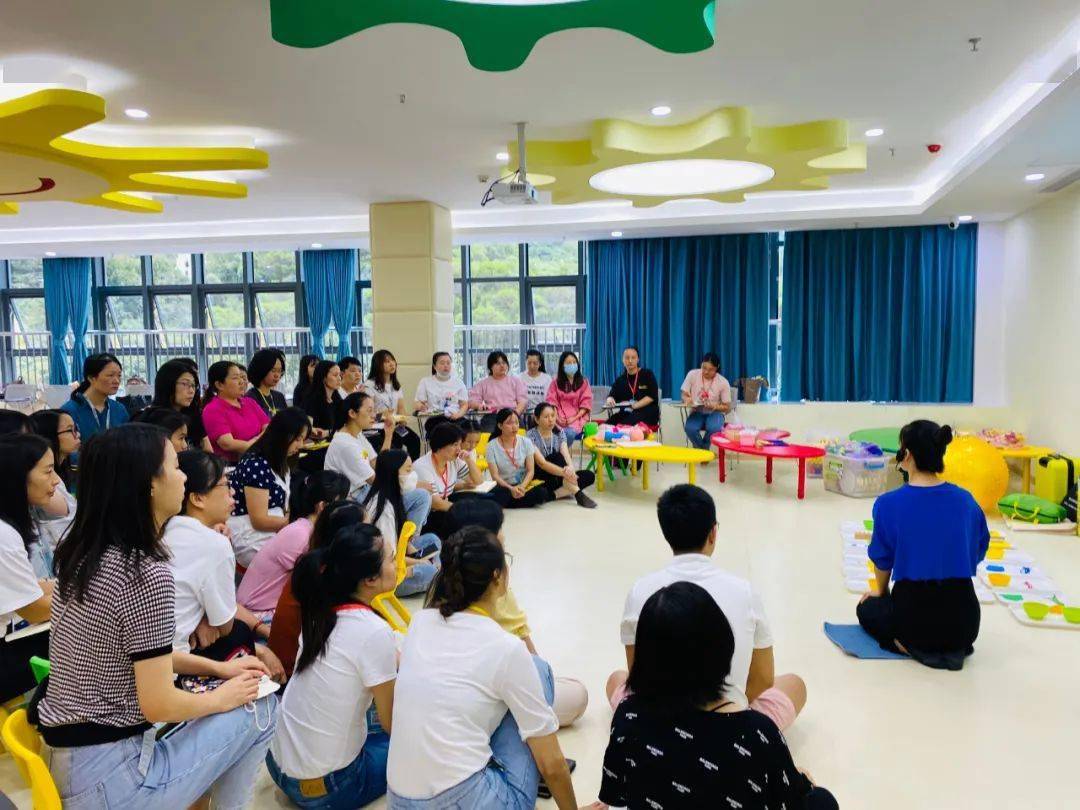 福清113名准入户早教指导师顺利结业