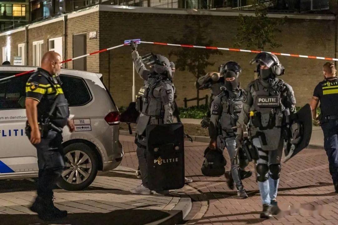【现场】荷兰国家警察厅特别干预处dsi近期行动