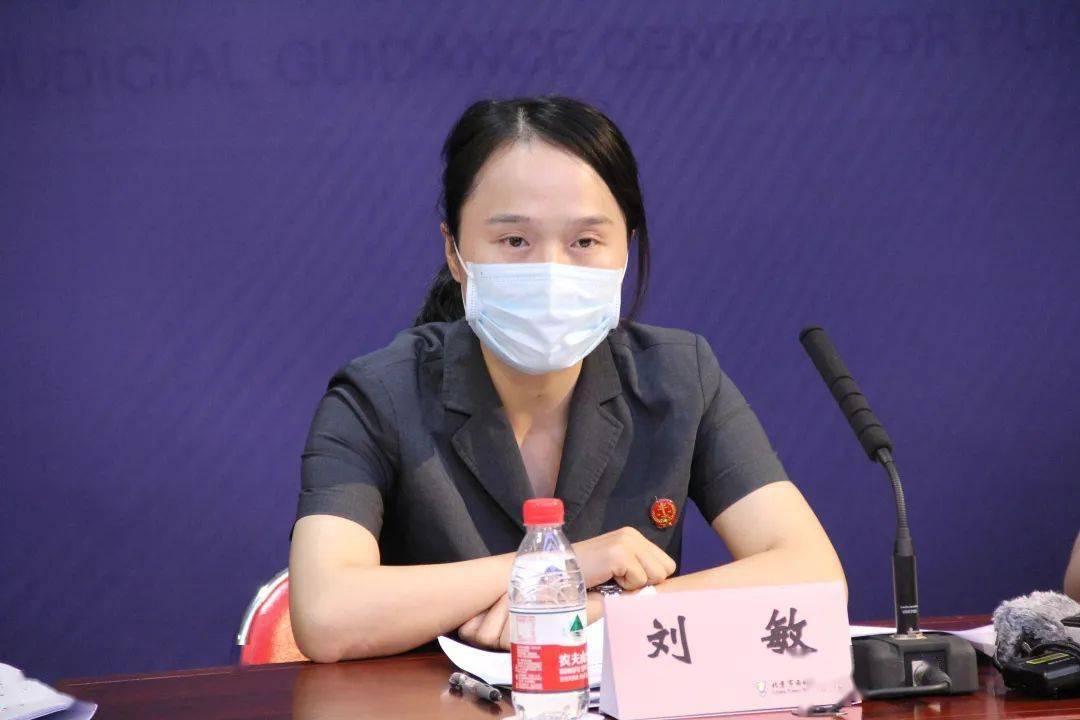 刘敏法官对该问题作出了详细解释:法院审理交通事故案件时,须考量驾驶