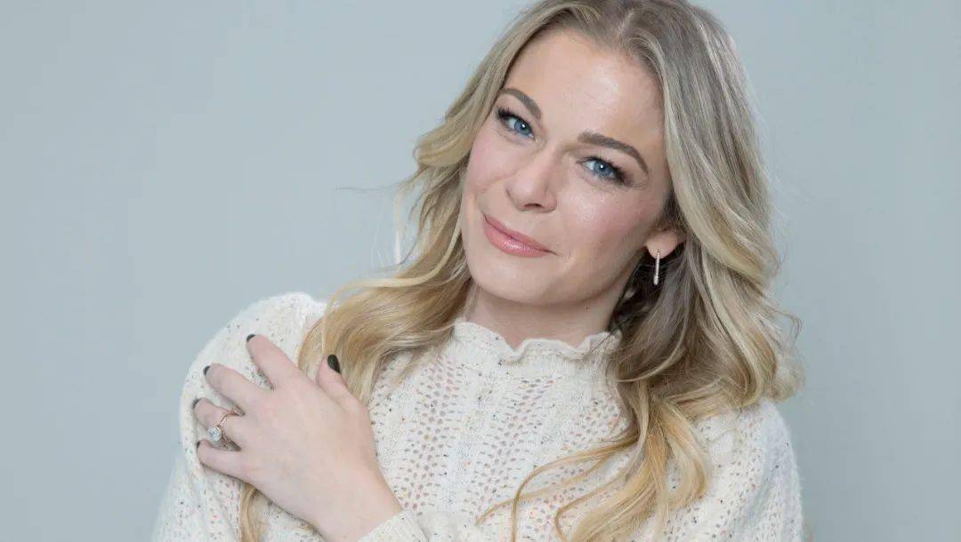 天啊天后leannrimes的老公超级帅绝了