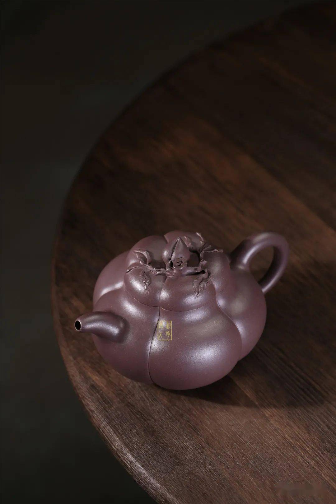 紫砂臻品 ‖左晓龙 —— 饱满丰腴《上合桃》_手机搜狐网