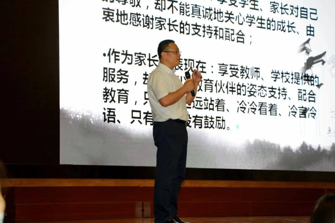 朱校长还提出惠风书院的培养目标:培养能传承优秀传统文化的现代小