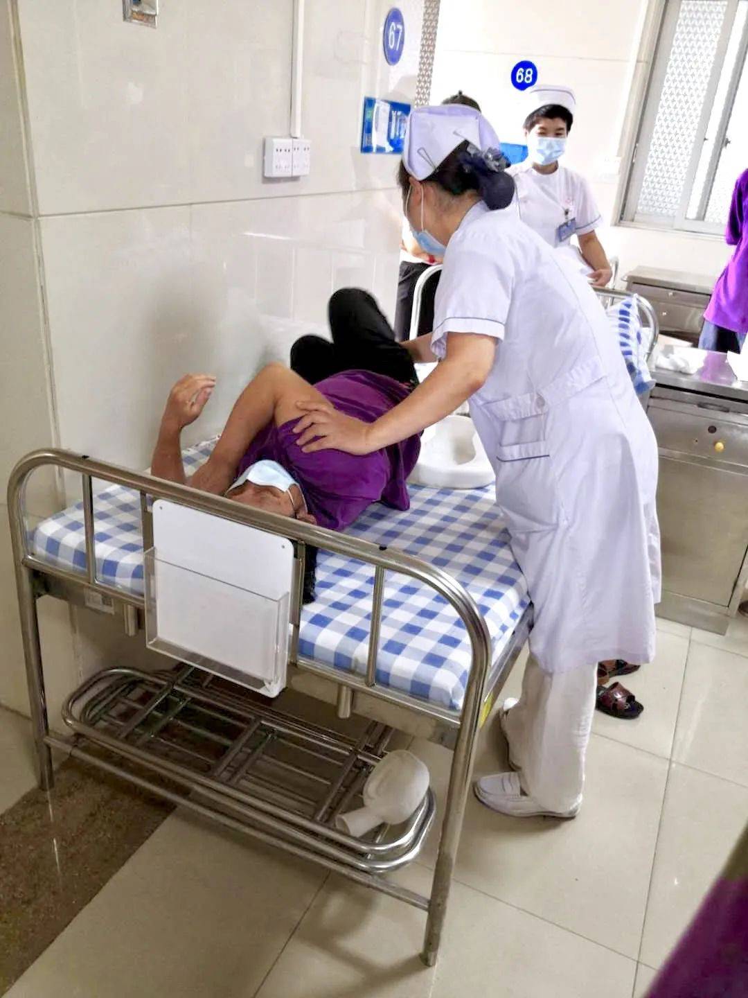 提升陪护服务能力推进病人优质照护