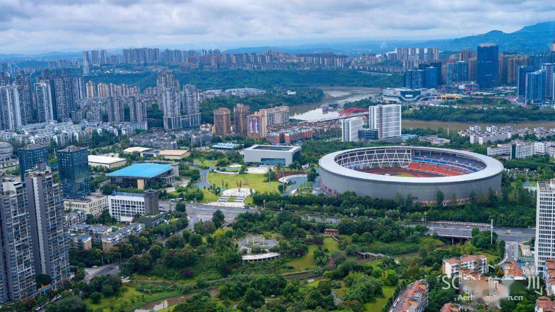 亿像素超震撼直升机视野下的泸州新貌