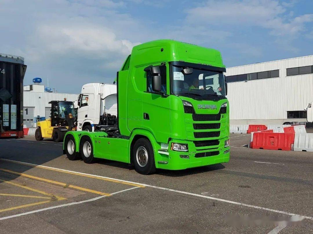 斯堪尼亚下周要搞个大新闻 猜猜新车多大马力?