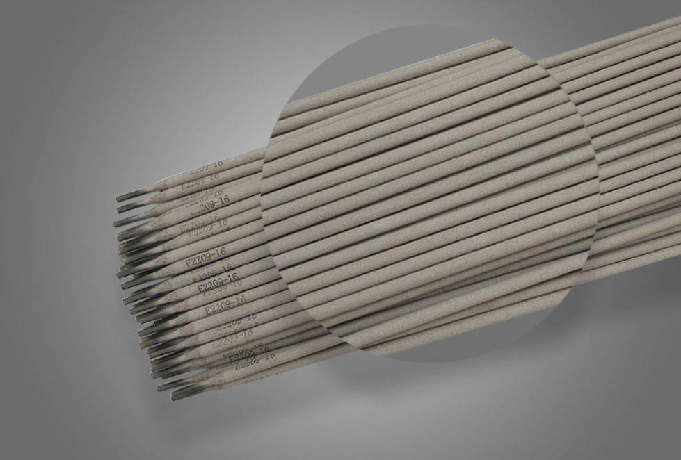 这是我见过最大的焊条真是大开眼界了