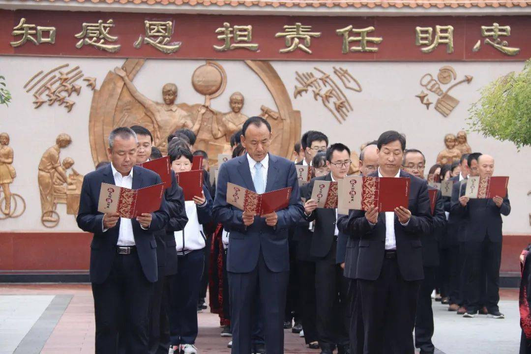 平川区房甜甜图片