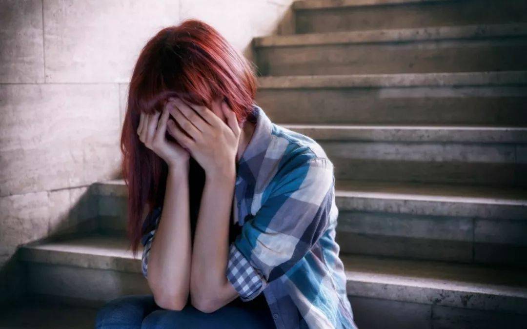 每一个脾气暴躁的妈妈背后都有一个缺席的爸爸