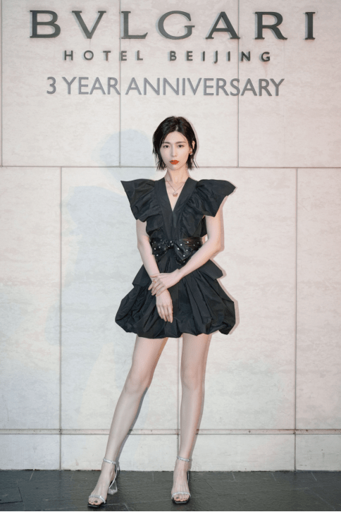 演员李欣悦演员关悦演员陈正飞湖南卫视签约主持人沈梦辰点亮仪式北京