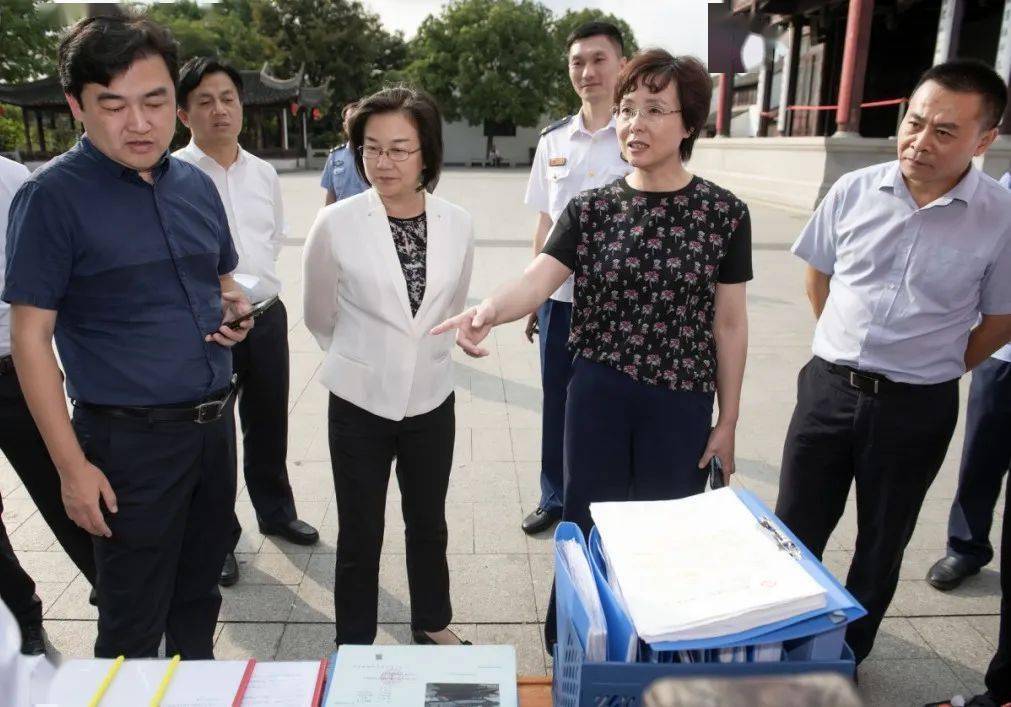 陈嵘一行先后赴甪直万嘉生活广场 ,甪直古镇,苏州国通实业有限公司等