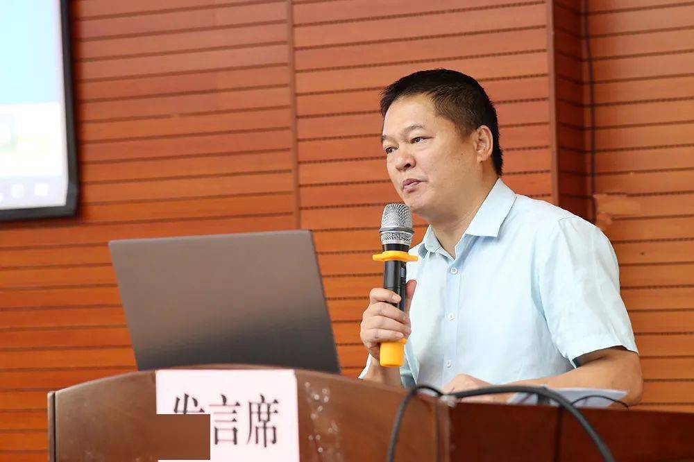 百色市2020年高考总结暨高中教育教学质量分析会召开_手机搜狐网