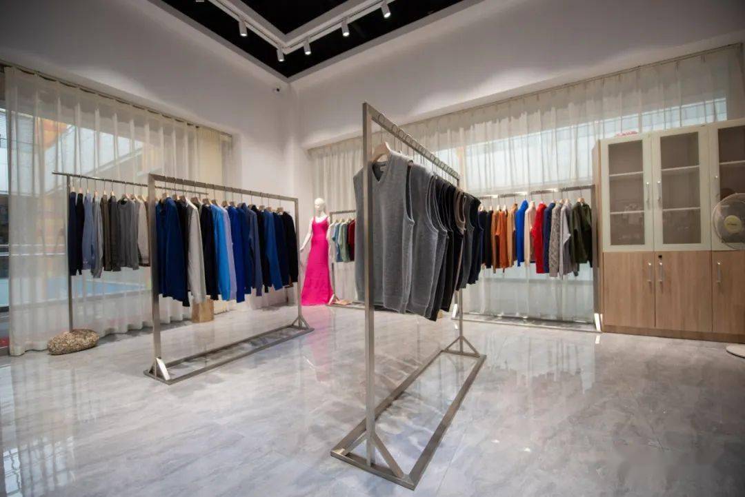 文化畅游·四季如歌|大朗众多的毛织试衣间,你要的时尚都有了!