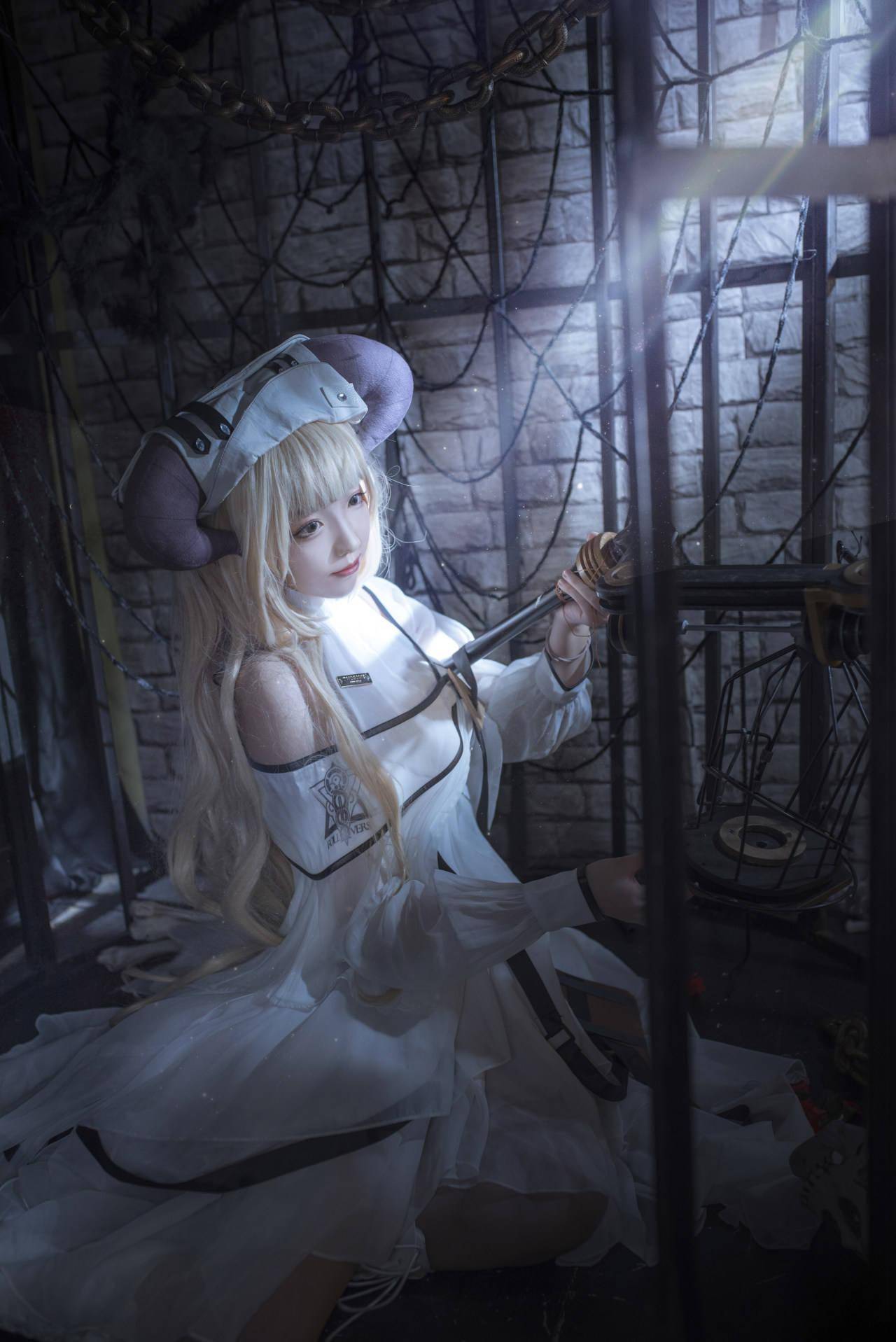 明日方舟夜莺cosplay