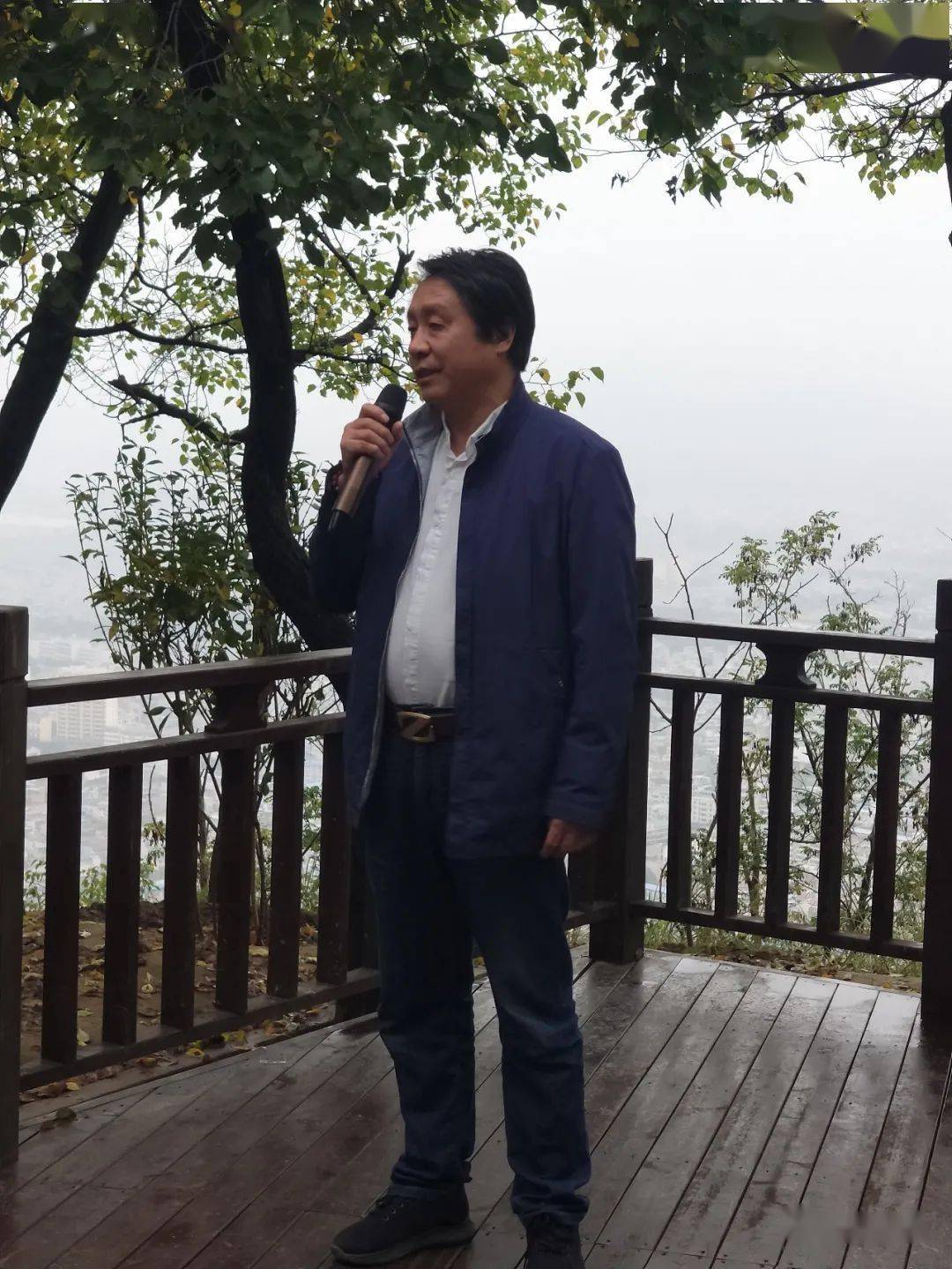 甘谷文艺界名人齐聚天门山