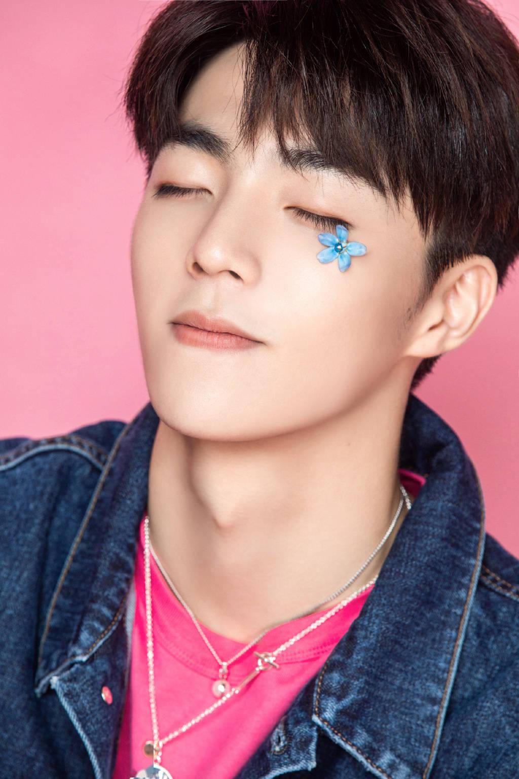 陈立农新歌《桃浦男孩》宣传照公开 10.3日零点分享给你全部的爱