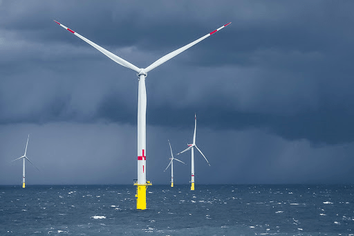 怪兽叔叔世界1分钟波罗的海风力发电机windturbineinthebalticsea