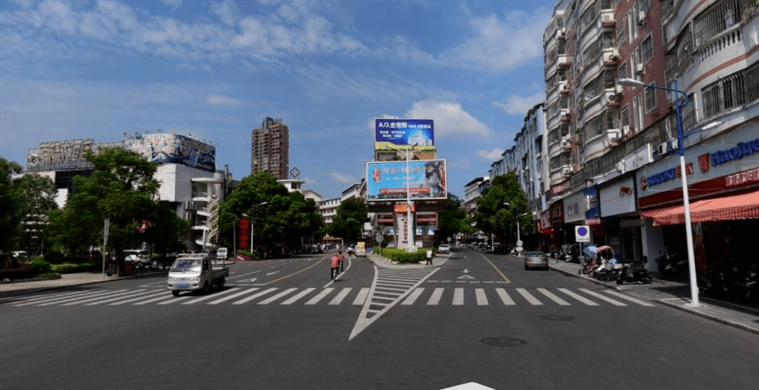 县城人民路县城荆江路我们南靖这五年的发展变化离不开县委县政府的