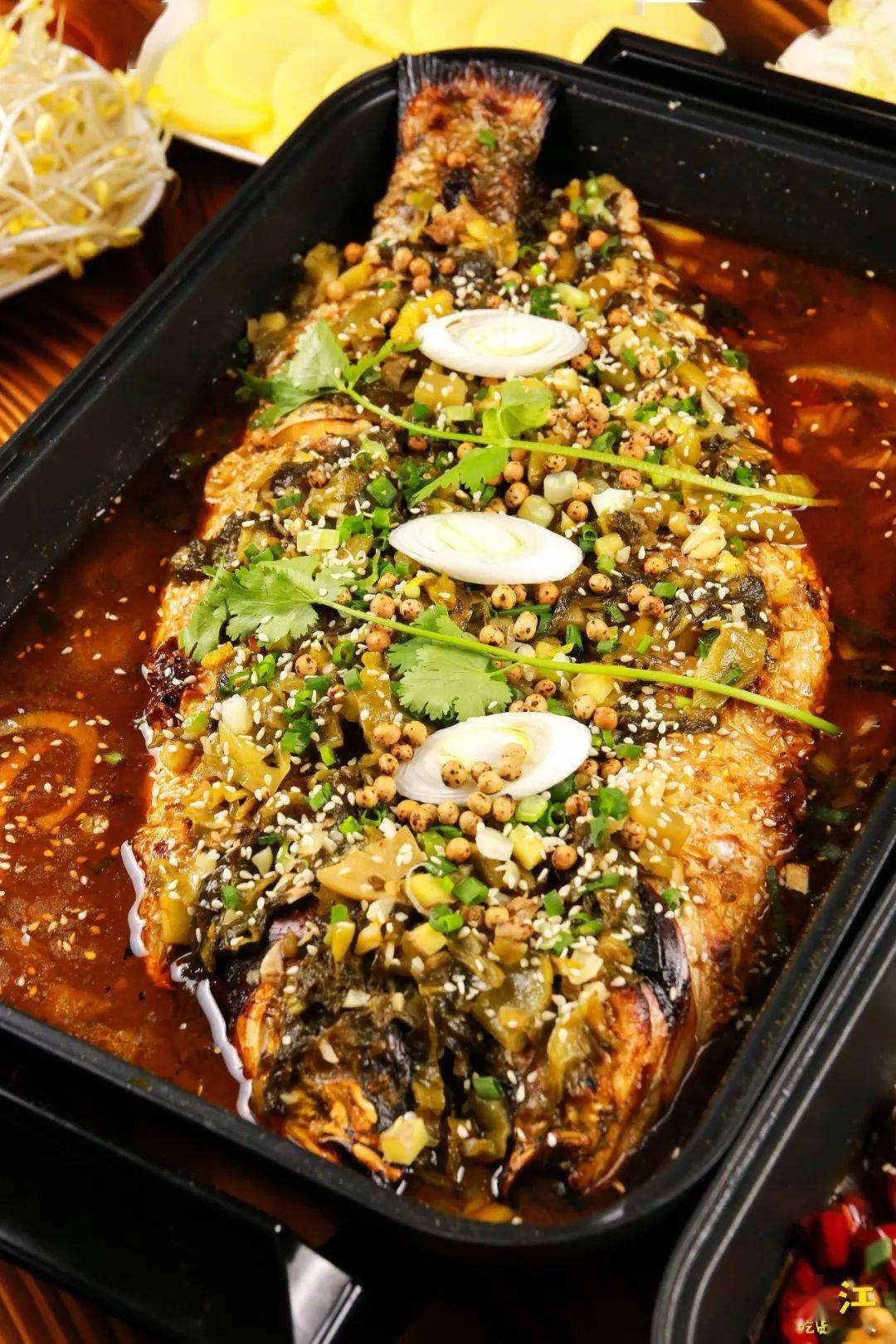 烤鱼4折吃东盟城新晋烤鱼王5种活鱼8种口味上演烤鱼变火锅