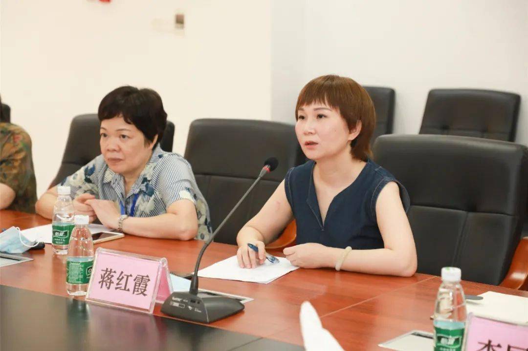 供稿:彭 静 劳燕如编辑:李述言编审:岑婉梅审核:蒋红霞赞一下你最美!