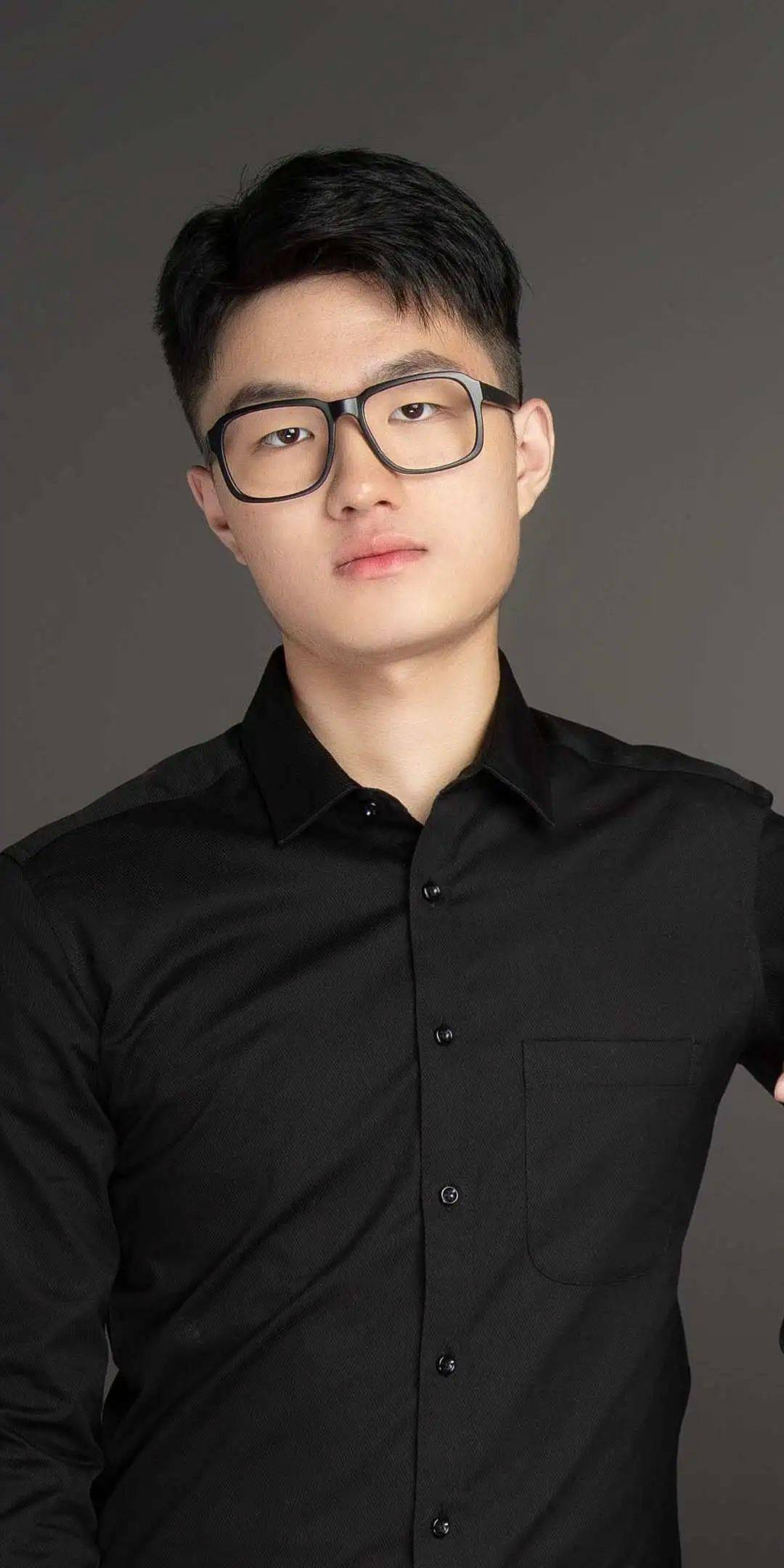 喜欢哈登的不会后撤步的红队球迷李林峰性别男,爱好女,其他爱好篮球