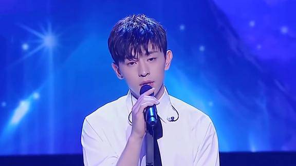 被演戏耽误的歌手邓伦跨界歌王唱心动一开口彻底沦陷