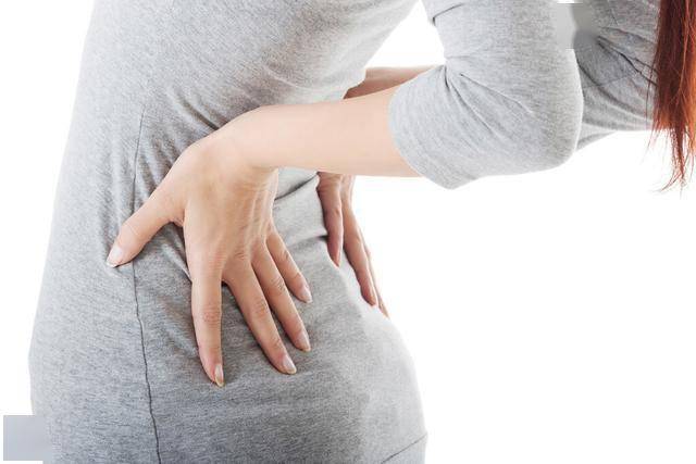 女性腰痛尿频尿急小心是肾脏出了问题这7大症状才要警惕