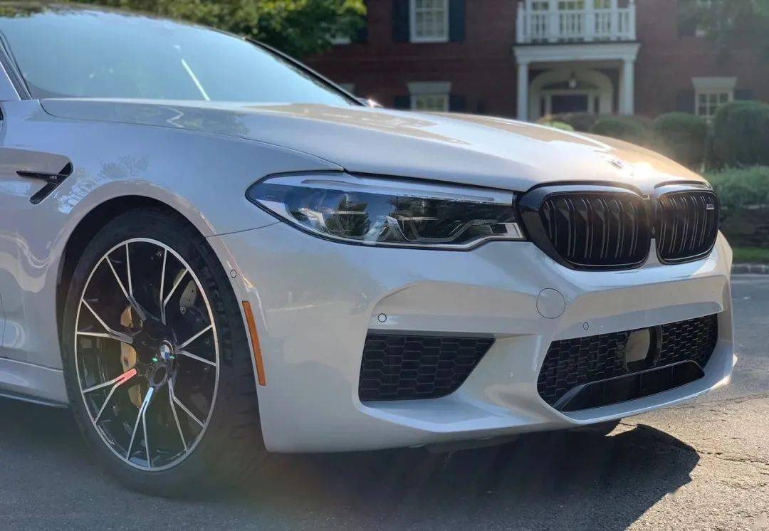 m5雷霆版换装霍根海姆赛道银效果如何