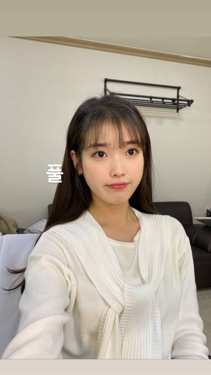 松头发vs扎头发无论什么发型都一样温婉可人的李知恩