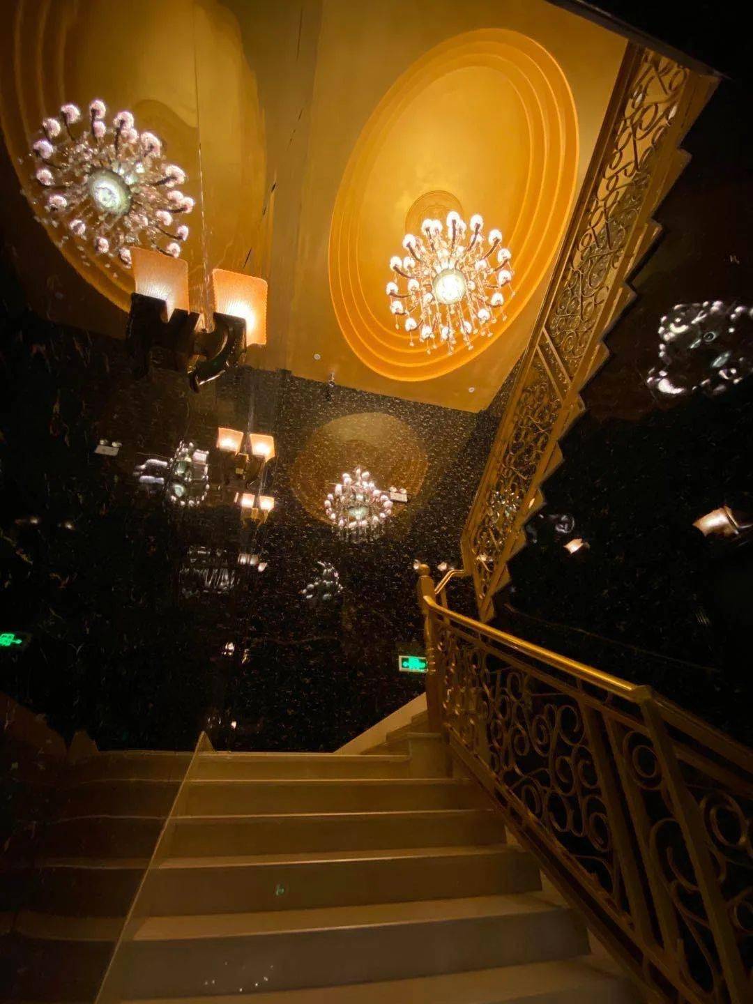 唐宫量贩ktv搞事情啦399元秒杀不限时不限类型无套路激情欢唱