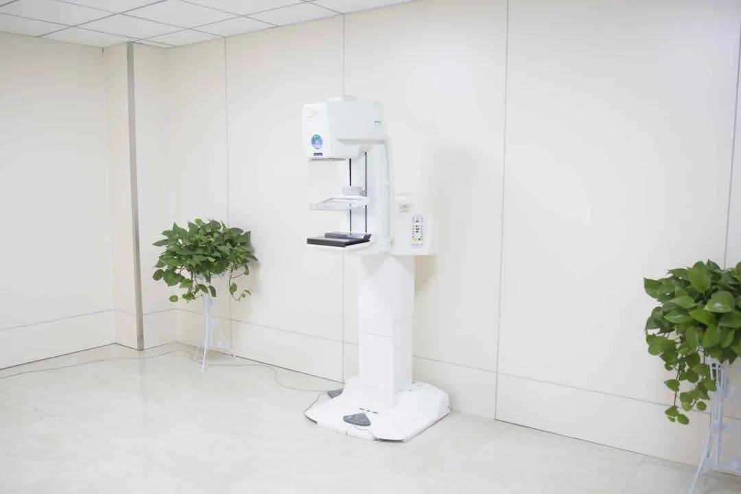 芬兰普兰梅德数字乳腺钼靶机▲德国西门子彩超▲自动取号叫号系统
