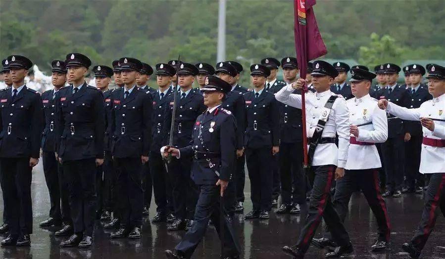 英国警服和香港警服图片