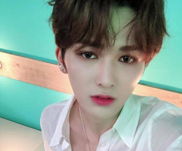 朱正廷做客央视,状态饱满气质斐然,"娘炮艺人"形象从此甩掉