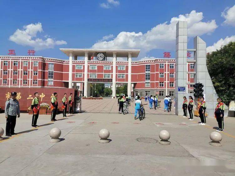 教育视点重拳出击正风肃纪灵武二中校风校纪整治纪实