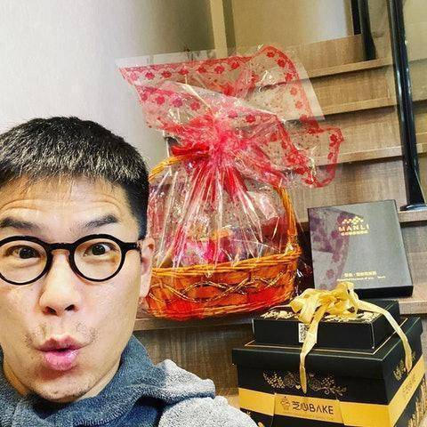 而就在两人离婚消息传出不久后,有消息称歌手黄翊