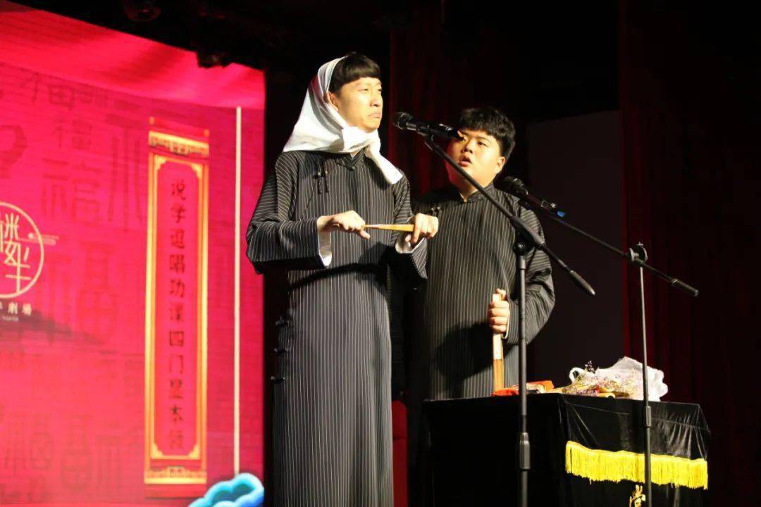 大头王小虾今晚华南剧场助演这对新学员也将首次登台