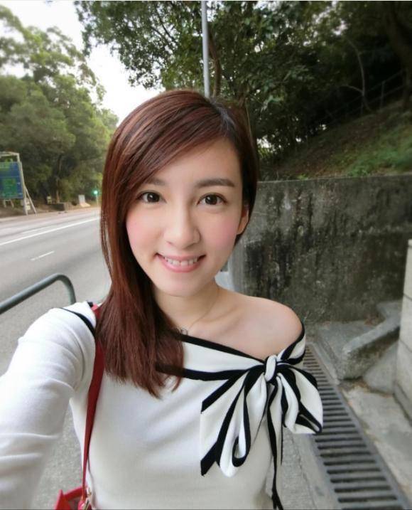 人前人后前tvb新闻小花陈嘉倩被指黑脸不配合女神形象崩塌