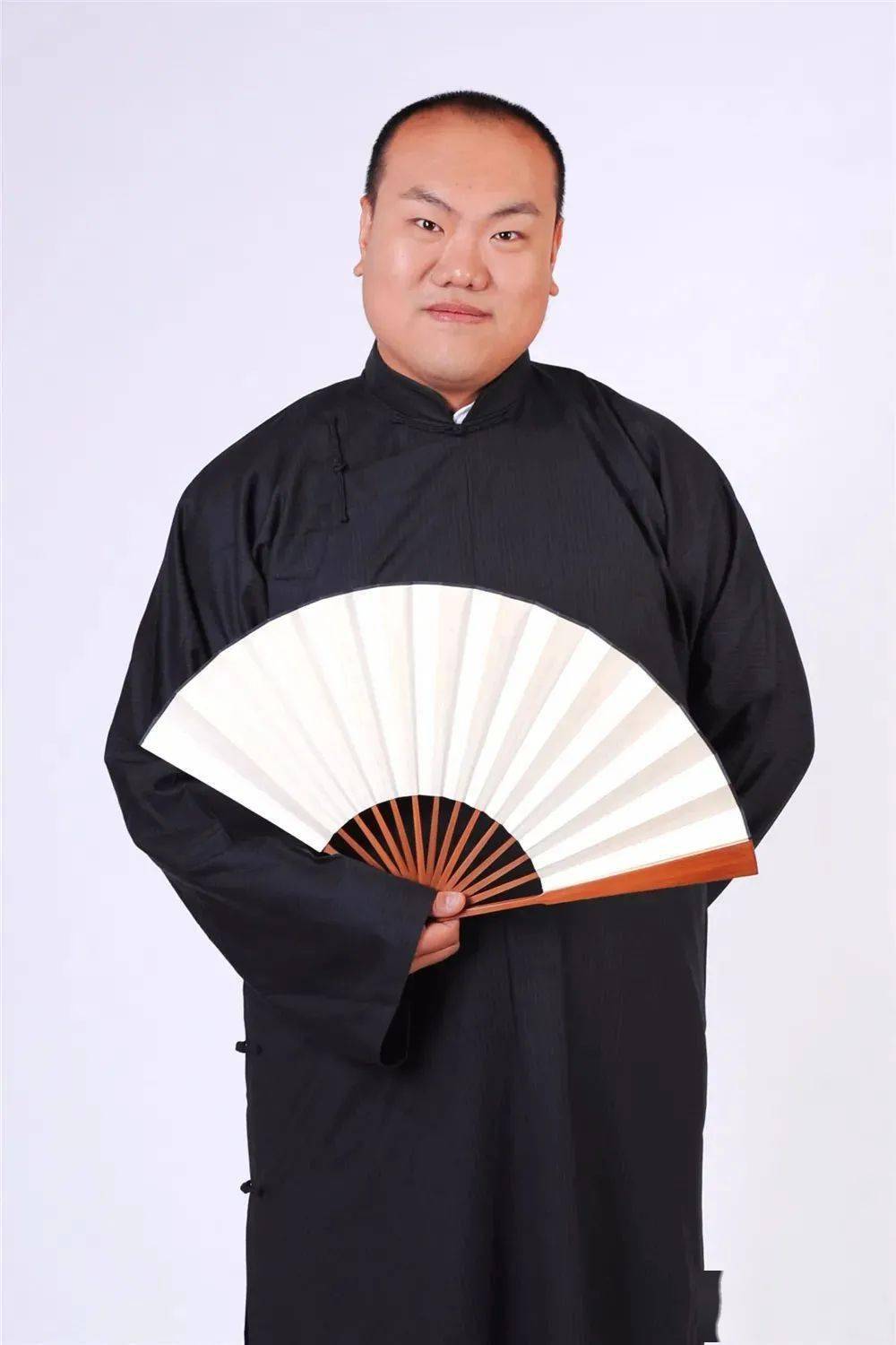 24:00今天&明天18:00--20:0020:00--22:0022:00--24:00王闻千赵魁然