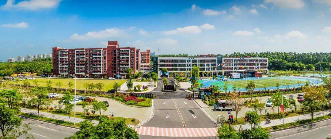 待遇参照松山湖公办学校薪资