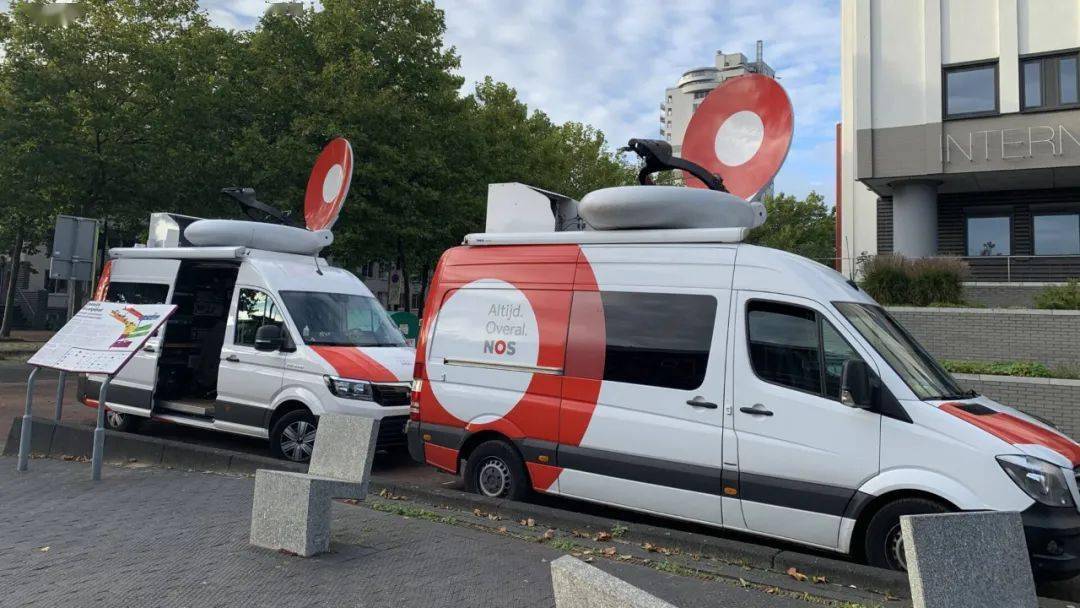 记者受威胁,媒体nos卫星转播车去除徽标,新闻自由哪里去了?