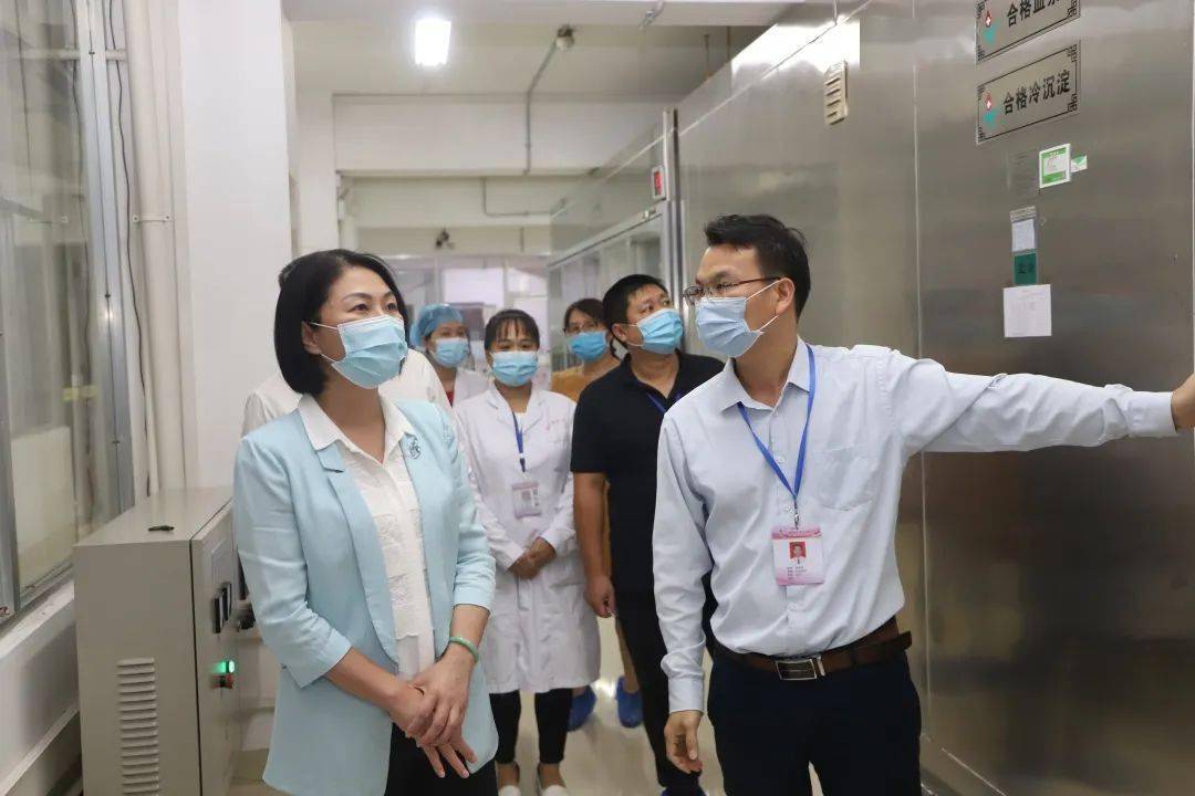 梧州市副市长苏颖到血站调研指导工作