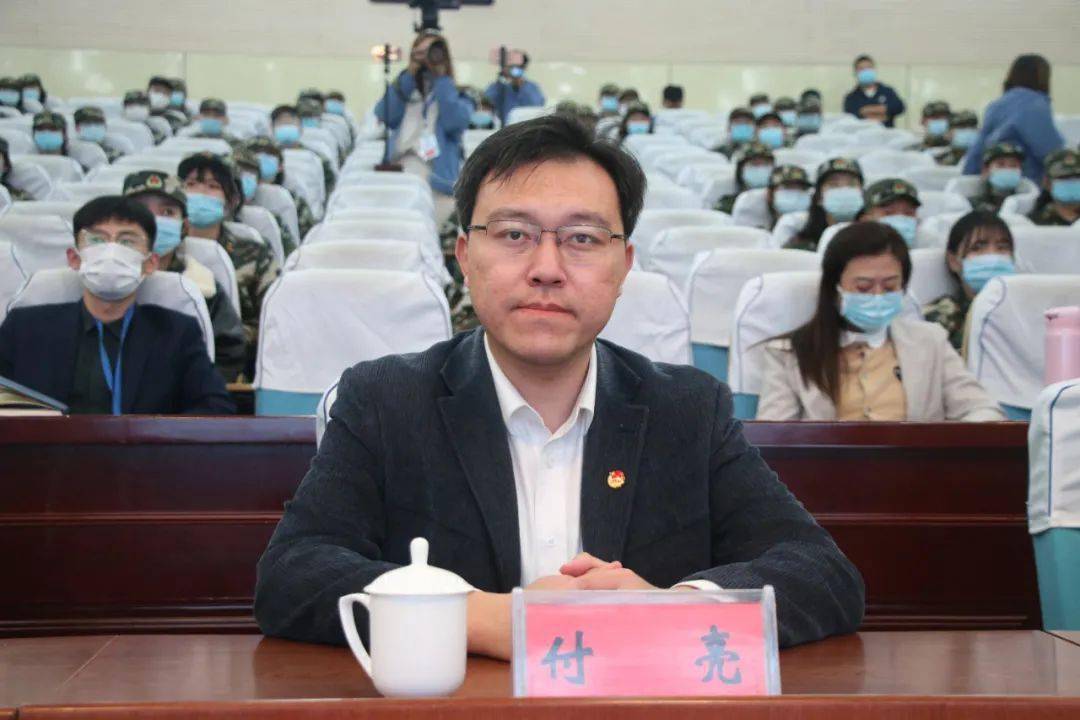 共青团聊城市委副书记付亮,共青团聊城市委学少部副部长张雪,聊城职业