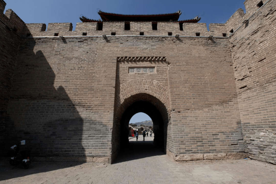 週末出遊指南|國內最大的郵驛古建築群——雞鳴驛_古城