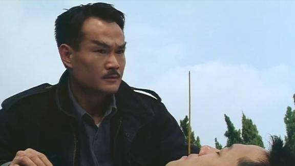 僵尸先生5风叔和驱魔警察一起施法两人法术不分上下